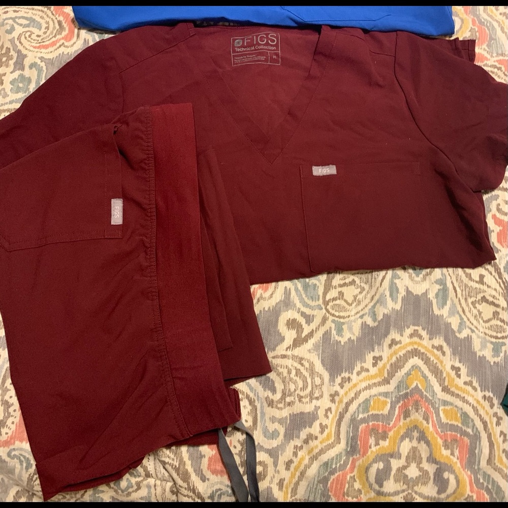Burgandy FIGS set